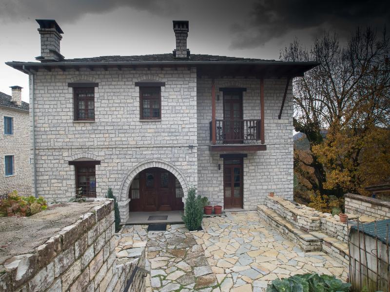 Giagia Evgenia Hotel Víca Kültér fotó